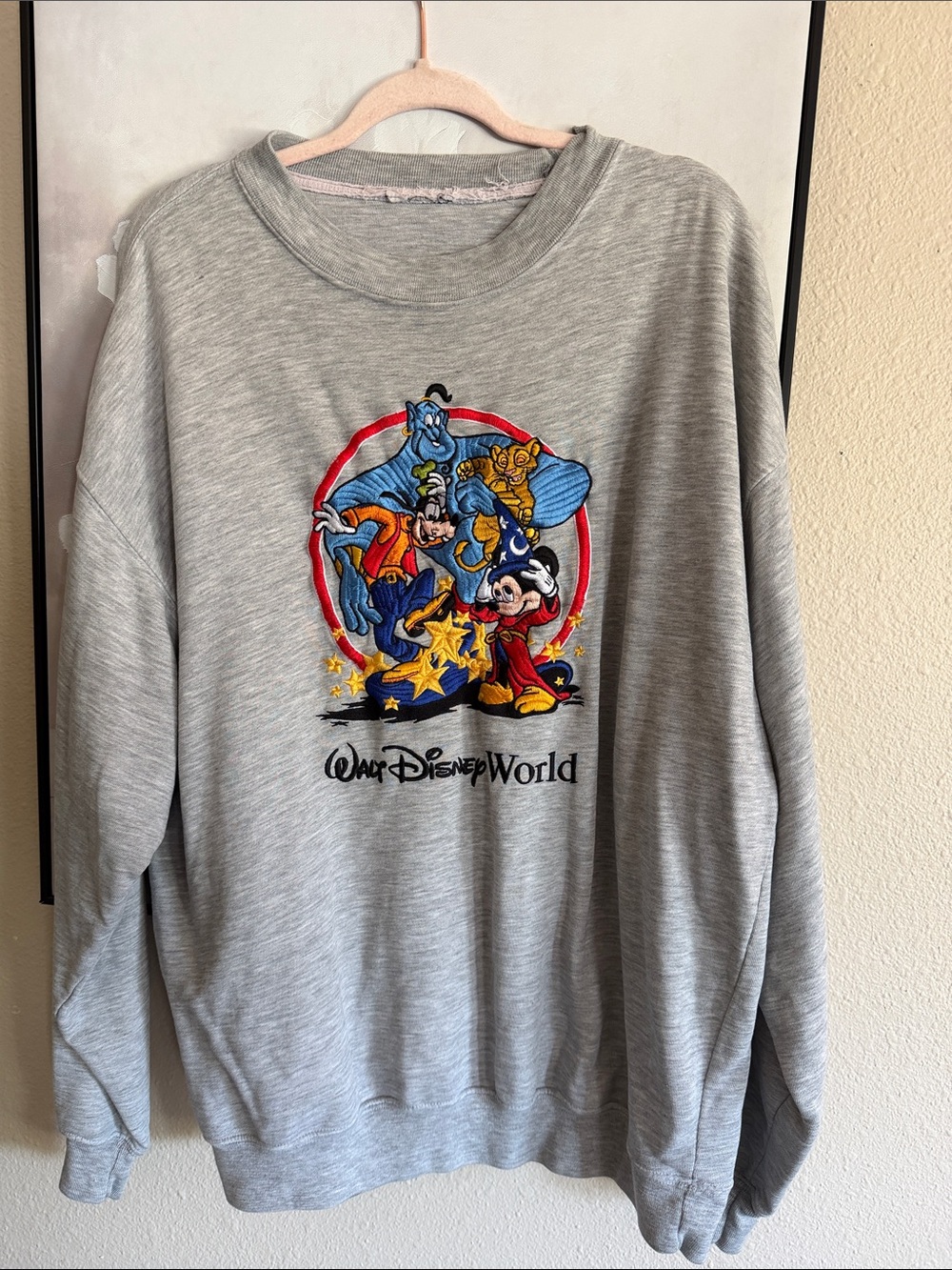 Vintage 1990s Walt Disney World 25th anniversary embroidered sweatshirt